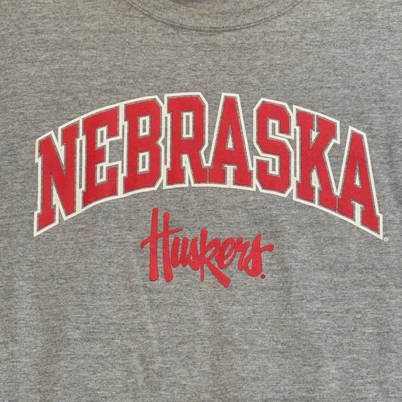 VTG Russell Athletic Nebraska Cornhuskers Gray T-Shirt 2XL 50-52 Sports Fan - Picture 2 of 6